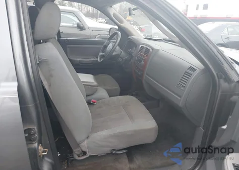 2005 Dodge Dakota Slt z USA, uszkodzony, nr VIN 1D7HW48K35S210561